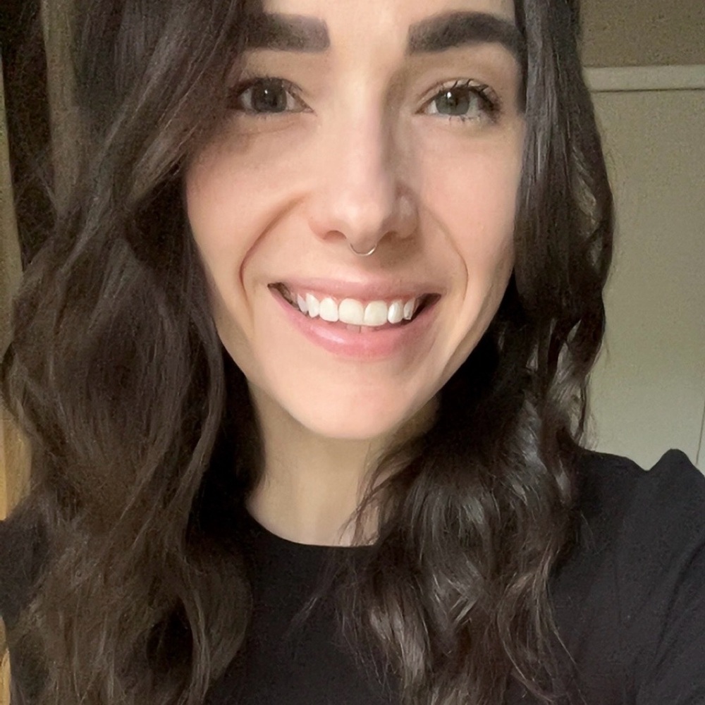 Meet your Posher, Elizabeth